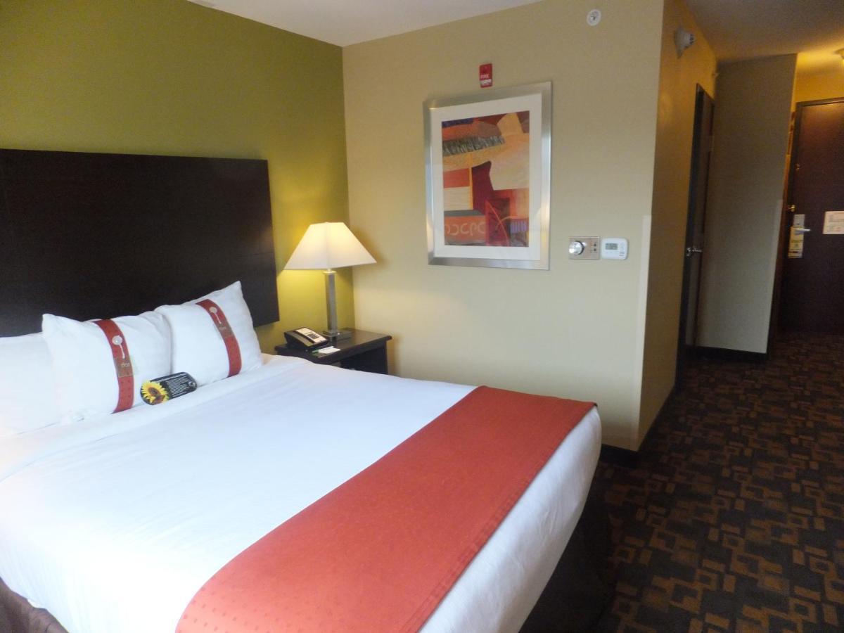 Holiday Inn Mount Prospect-Chicago Δωμάτιο φωτογραφία